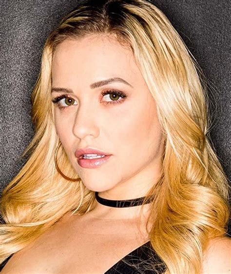 mila malenkov|Mia Malkova : r/MiaMalkova